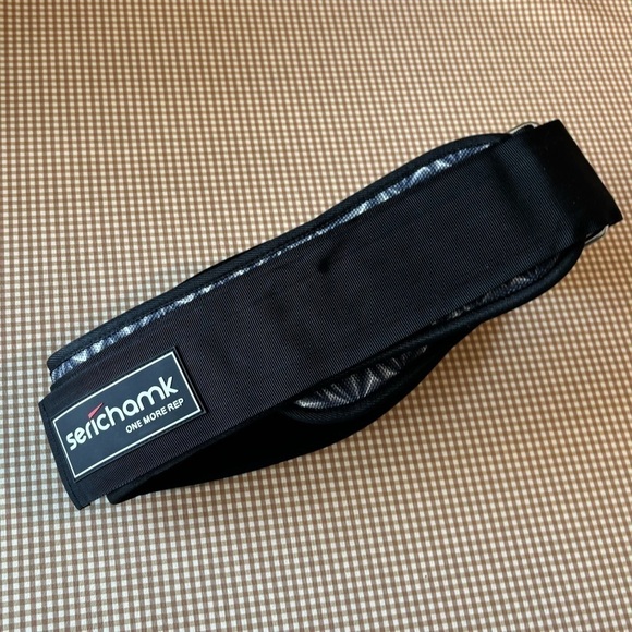 SERICHAMK weightlifting belt. Men’s size XL - Picture 4 of 12